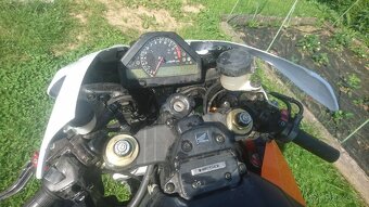 Honda CBR 1000RR 06-07 - 6