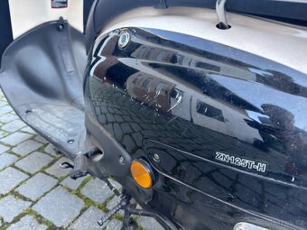 SKÚTR ZNEN RETRO - 6