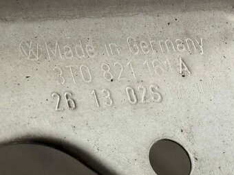 ŠKODA SUPERB 2 FACELIFT - blatník LP - LF9E - 3T0821161A - 6