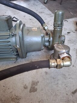 Čerpadlo na olej - 6