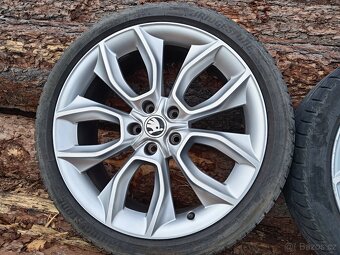 Originál ALU kola Škoda Karoq R19 + letní pneu - 6