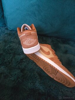Nike Air Jordan 1 Low SE tenisky - 6