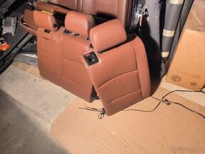 BMW f11 interiér - 6