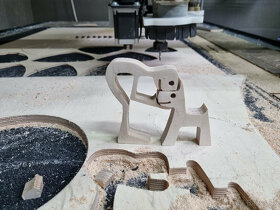 CNC Frezka 1100x1100mm s možností vákuového držení - 6