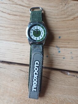 2x starsi analogove hodinky - 6