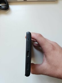 Prodám Sony Xperia L1 (G3311) 16GB - 6