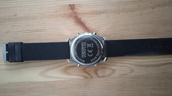 Klasické digitální hodinky - 6