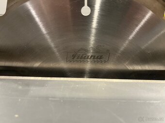 Stolní pila DeWALT DWE 7492 - 6