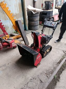 Sněžný fréza Honda HS 760 - 6