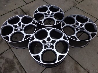 Alfa Romeo Tonale alu kola - 6