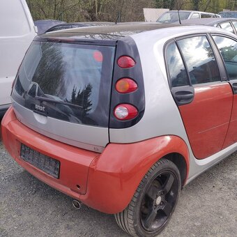 Smart Forfour Automat 1,3i,benzin 70kw-zamluveno - 6