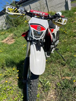 Husqvarna TE450 - 6