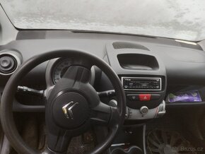 CITROEN C1 1.0 - 6