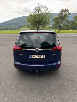 Opel Zafira 1.4T r.v 12/2105 LPG , 7 míst , tažné , - 6