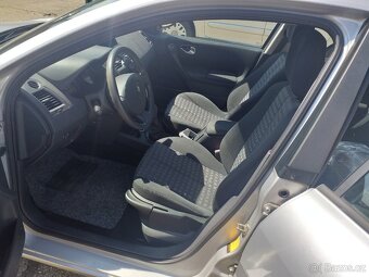 RENAULT MEGANE 1,6 16 V,KLIMA,ESP,ABS,MÁLO NAJETO - 6