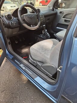 Ford fiesta - 6