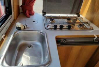 Prodám obytné auto kemper pössl - 6