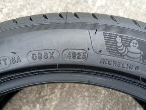 225/45/17 91W nové letní pneu Michelin R17 - 6