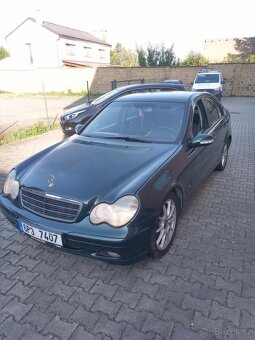 Mercedes benz na opravu nebo náhradní díly - 6