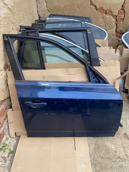 Dveře BMW x3 e83 - 6