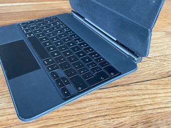 Apple Magic Keyboard pro iPad 11” - 6