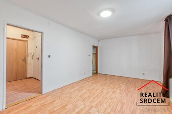 Podnájem družs. bytu o velikosti 1+kk/31 m2 na ul. Květinová - 6