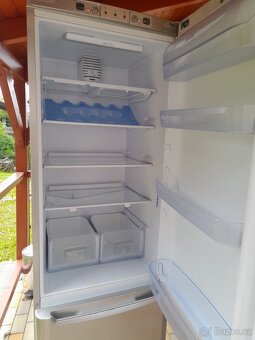 Lednice Indesit A+ - 6