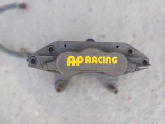 BRZDY AP RACING - 6