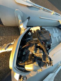 Nafukovací člun včetně motoru Honda BF6A 6 HP - 6
