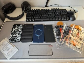 Apple iPhone XR 64GB - záruka - 6