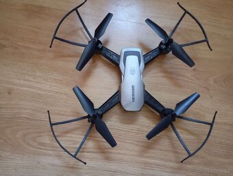 dron swift s kamerou od firmy vanguard drone - 6