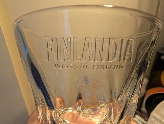 Sada panáků Finlandia 12ks - 6