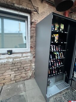 Prodejný automat - 6