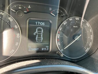 Prodám Octavii II 2,0 tdi 103kw combi - 6
