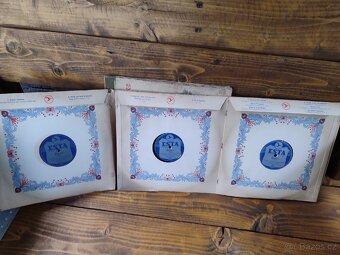 Staré vinylové desky v kompletech cca 5ks v serii - 6