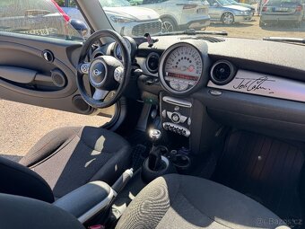 Mini Cooper R56 1.6 - 6