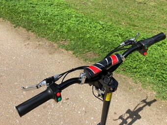 El. koloběžka Nitro scooters XE1000 V2 - 6