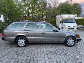 Mercedes W124, 300TD 4Matic, nádherný stav, 2x sada kol - 6