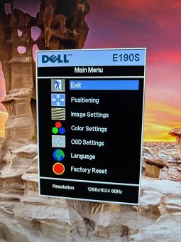 Monitor Dell E190Sb krásný obraz - 6