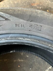 Gumy Nokian Wetproof 185/60 R15 - 6