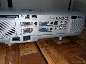 Projektor Nec Vt 770 starší funkční bez d.o. - 6