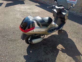 Piaggio x8 125 cz doklady v ceně - 6
