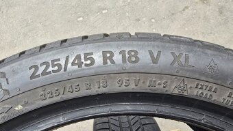 Zimní pneu 225/45/18 Continental - 6