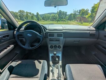 Subaru Forester 2.0 benzín - 6