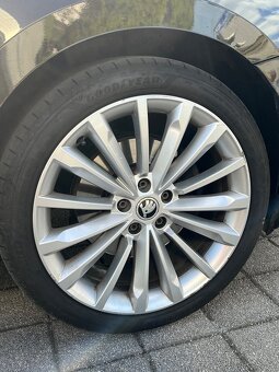 Škoda Superb Combi 3, 2.0 TDi, 2015 - 6