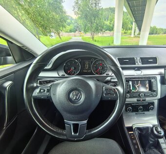 Volkswagen Passat 2.0 TDI  Variant 4motion - 6