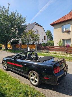 Ford Mustang cabrio California GT - 6