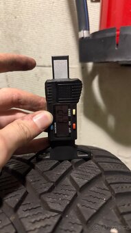 Plechové disky Škoda/VW 6Jx16 ET48 s pneu a poklicemi - 6