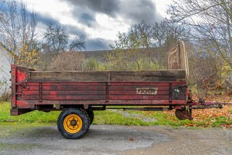 Rozmetadlo hnoje Fahr 3850 kg nosnost - 6