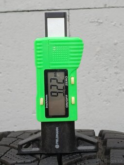 Zánovní zimní orig alu Škoda Karoq 215/50/18 vzorek 9mm - 6